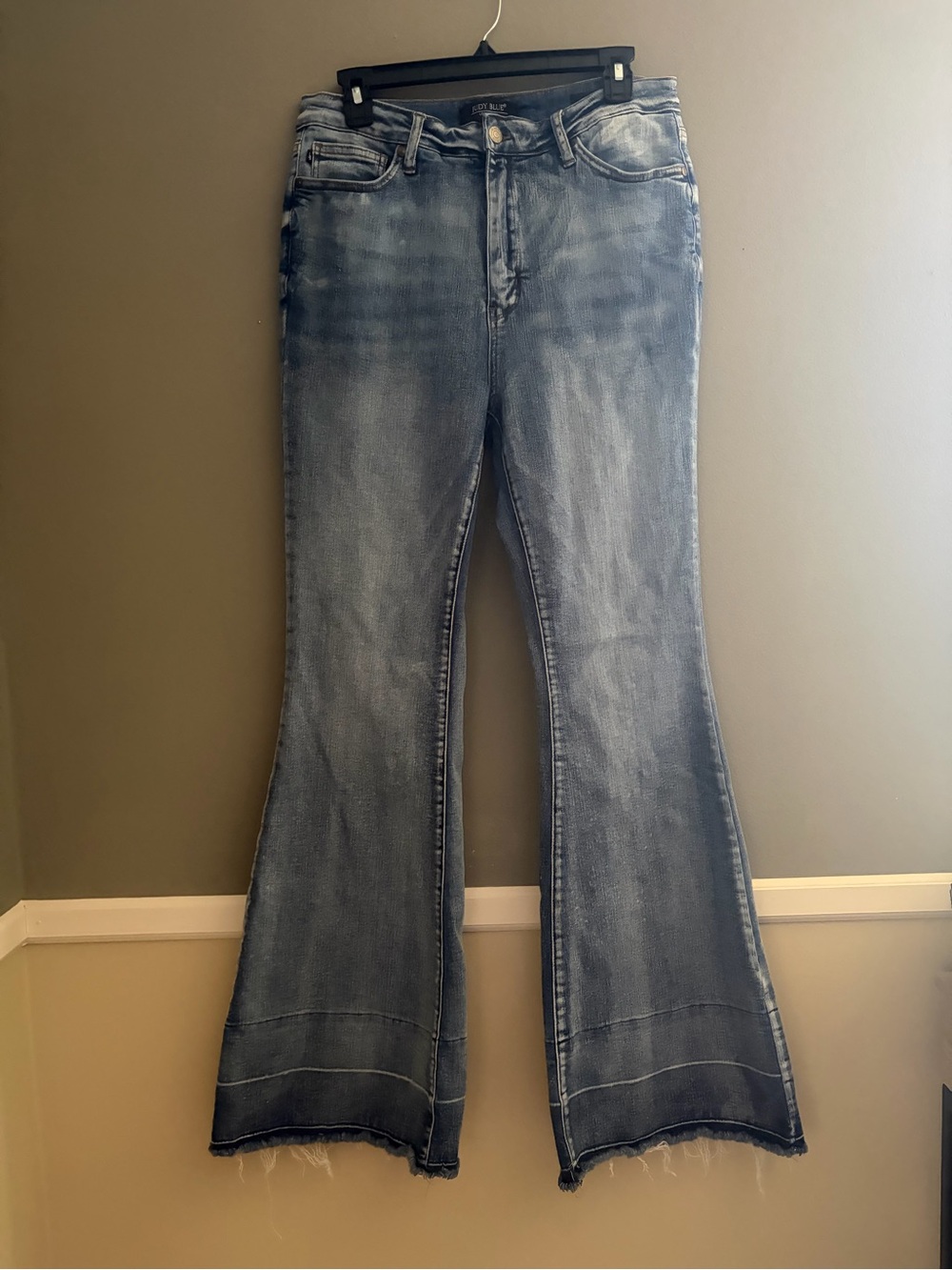 Judy Blue High Waist Contrast Release Hem Flare Denim Jeans Size 13 31 Waist
